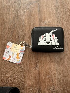 NWT Disney 101 Dalmatians Black Zip Wallet